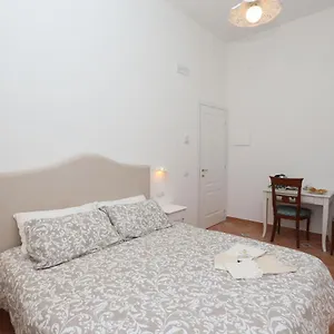 La Cascata Guest house